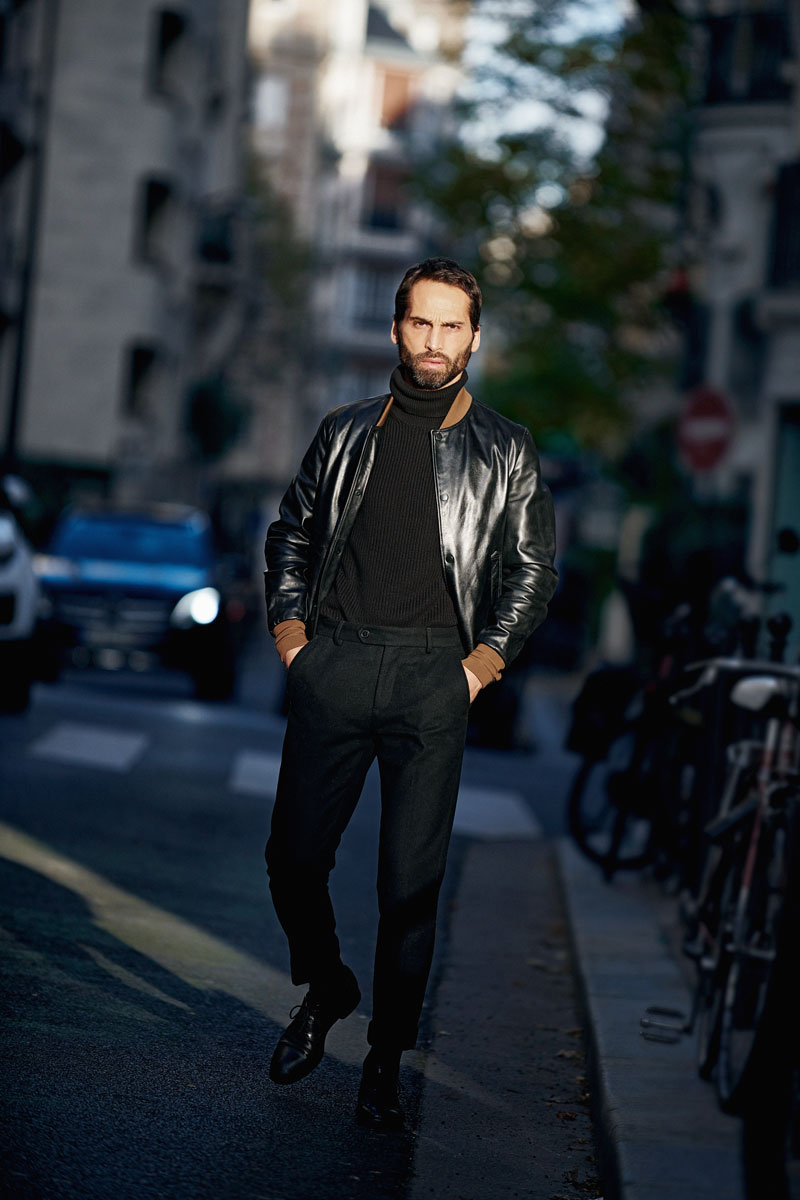 Bruno-Tyzio-mannequin-homme-model-fashion-model-french-actor-modeling-comedien-mains-handmodel-detail-photomodel-shooting-DSC9628v2-AW-2020-WEB-copie