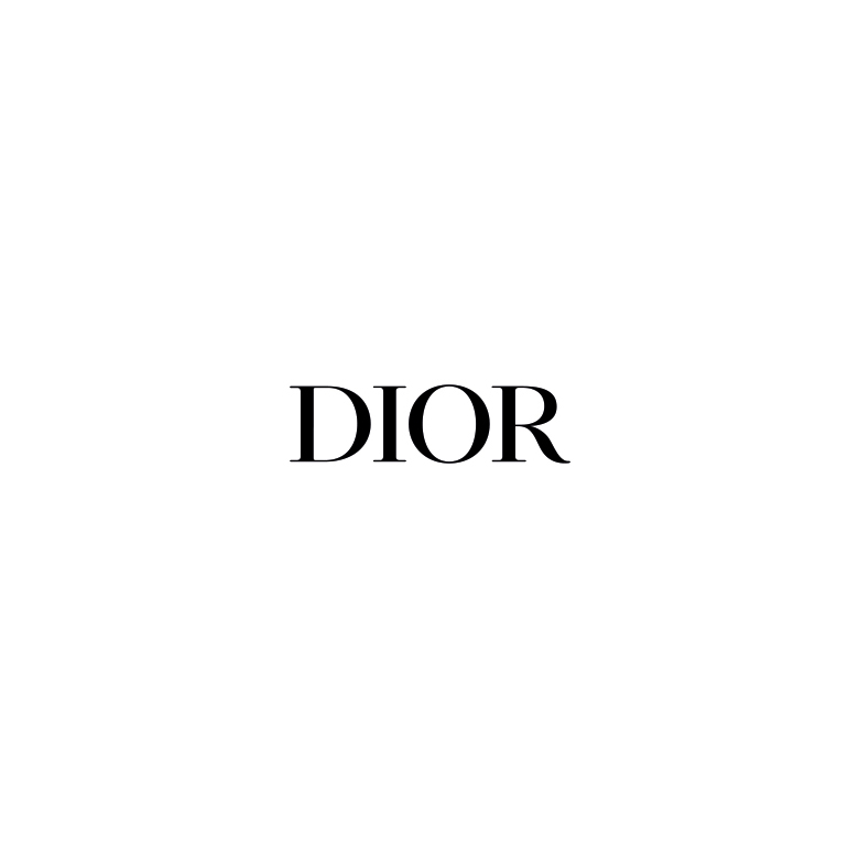 Mannequin-Homme-Mannequin-Mains-Shooting-Photos-Films-Publicitaire-Cosmétiques-Parfum-Dior-Agence-Sport-Models-Paris