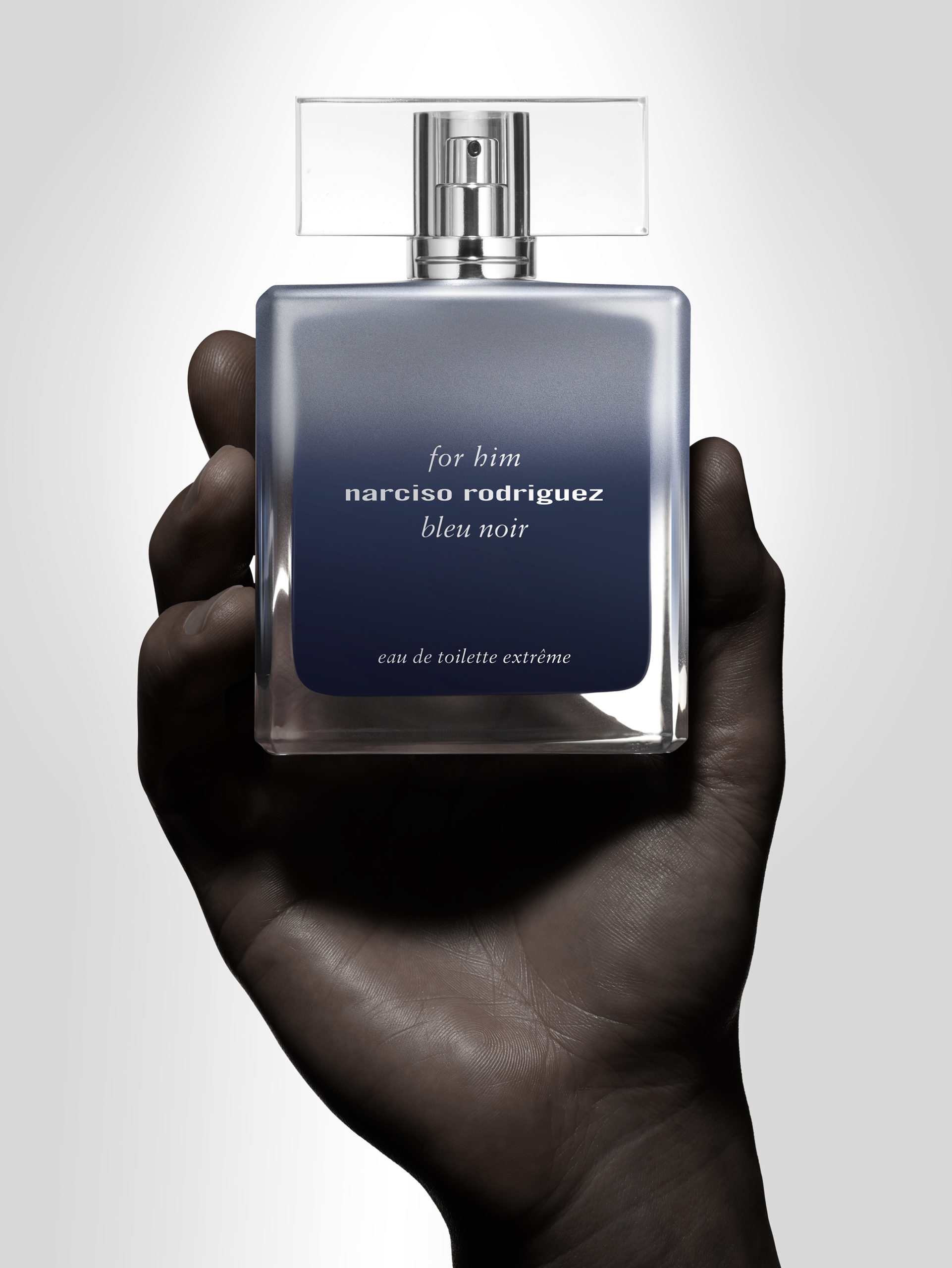 Mannequin Homme Mannequin de Détail Mains Campagne Narciso Rodriguez Agence Sport-Models Paris